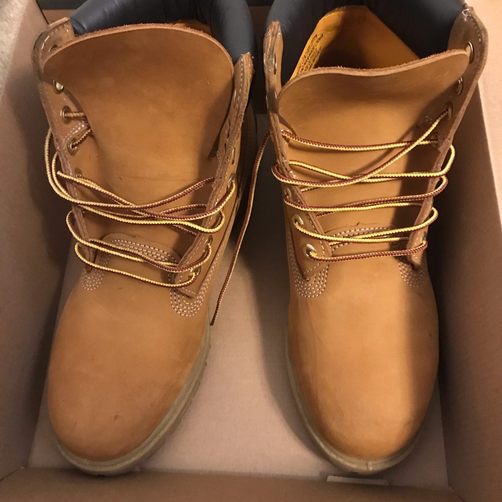 Timberlands - Picture 2 of 5